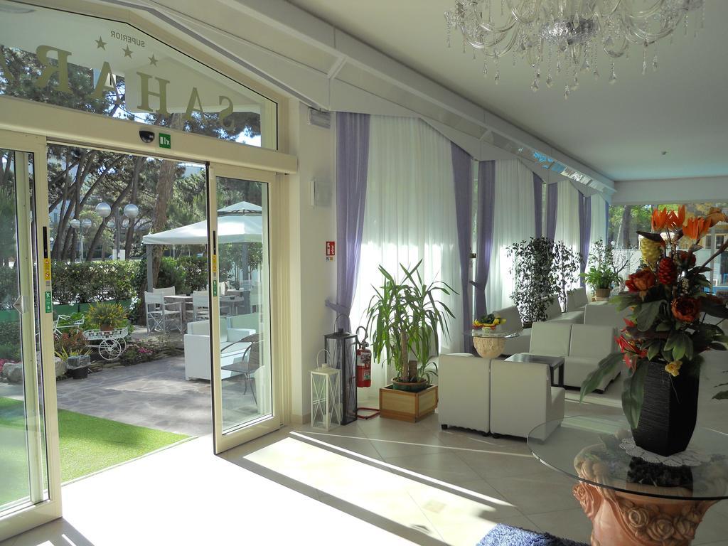 Hotel Sahara Milano Marittima Exterior photo